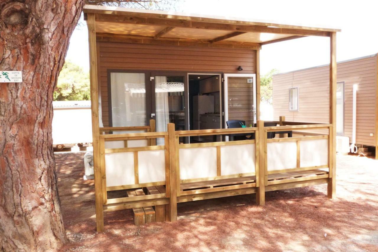 Camping Le Mediterranee Hyères Szoba fotó