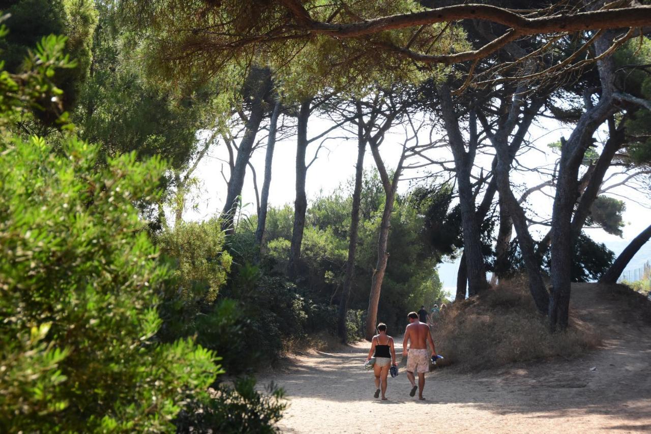 Camping Le Mediterranee Hyères Kültér fotó